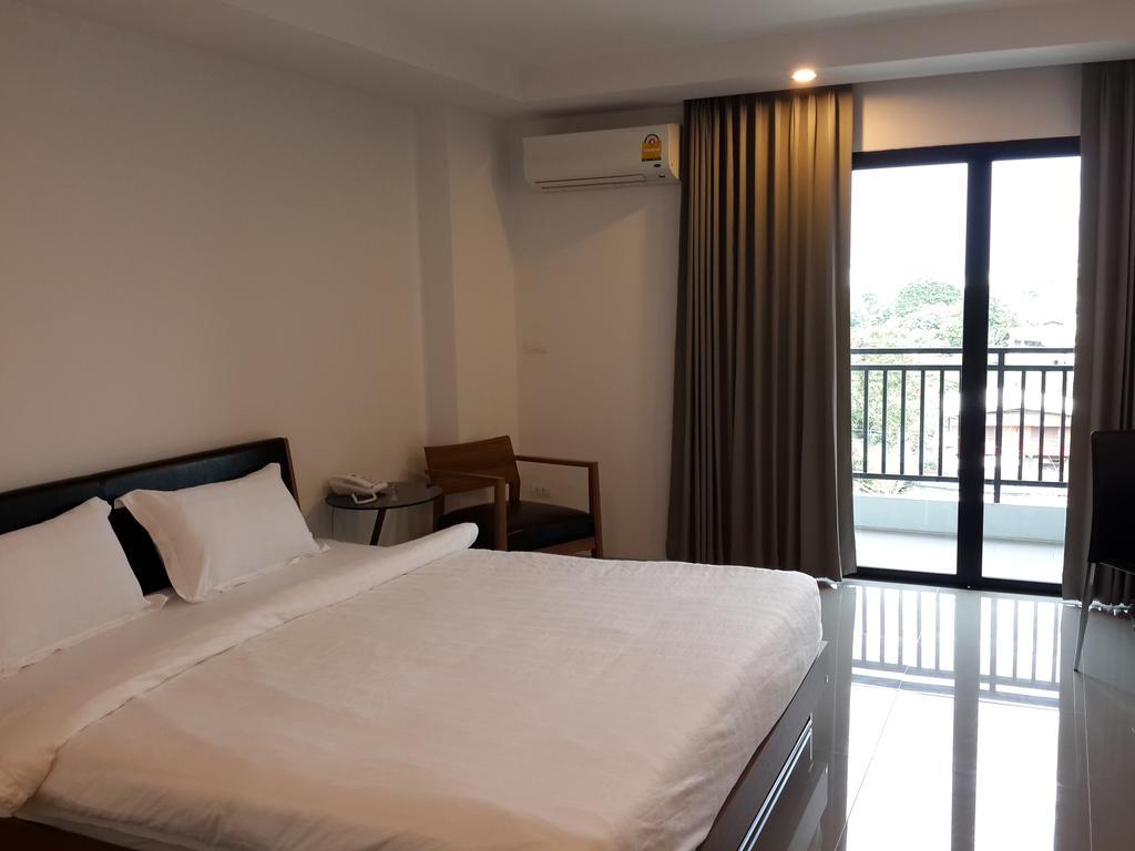 We Grand Ever 9 Nakhonratchasima Exterior foto